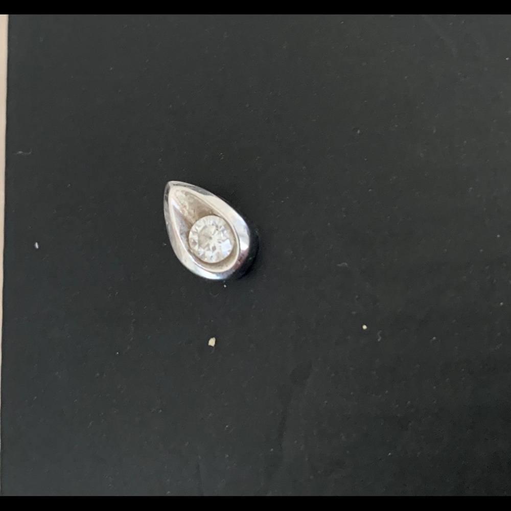 Diamond pendant